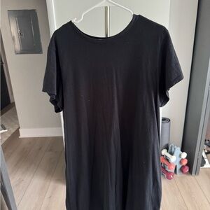 Universal Thread Black Short Sleeve Tee
